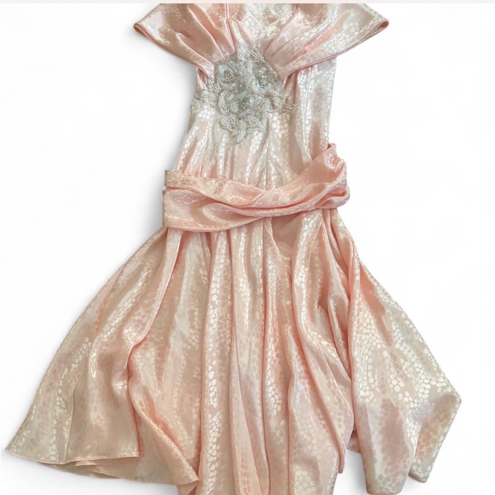 70s Shimmery Blush Party Dress with Embellished Bodice